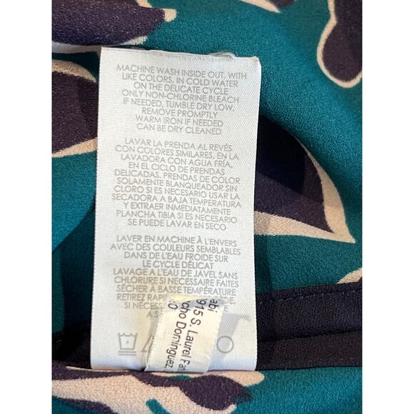 Cabi Floral Teal and Purple Sleeveless Blouse Women's Size S Career Shell - Picture 11 of 11